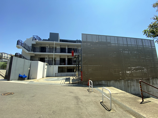 クオス鷺沼ザブライトコートの外観