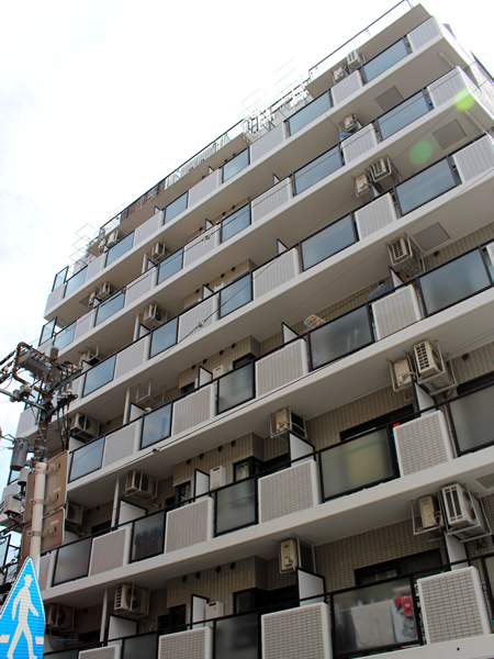 クリオ川崎1番館の外観