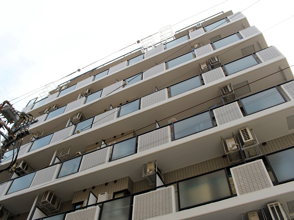 クリオ川崎1番館の外観