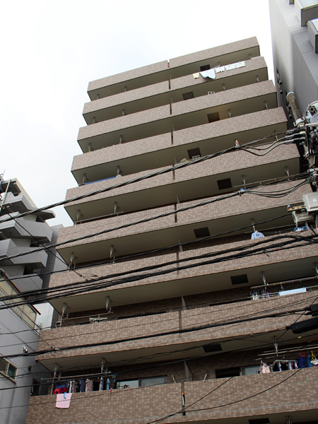 プレジャーガーデン川崎2番館の外観