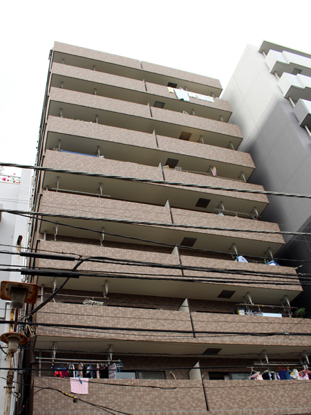 プレジャーガーデン川崎2番館の外観