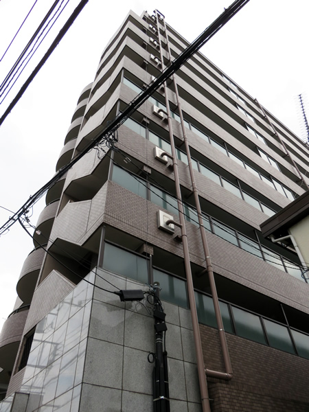 日神パレステージ本厚木の外観