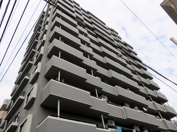 リーベスト本厚木の外観