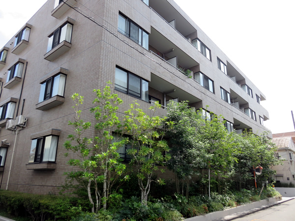 リノグラン東林間ブライトの外観