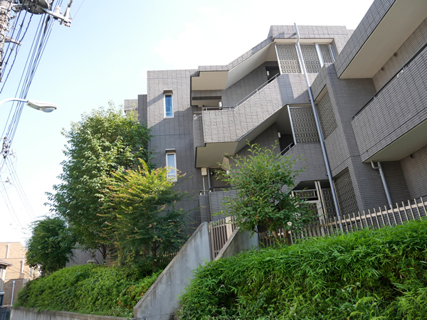 グランツオーベル目白近衛町の外観