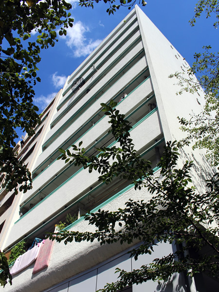 セレクトガーデン池袋の外観