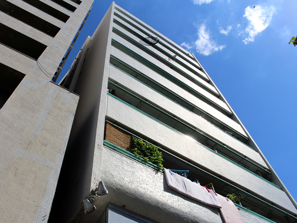 セレクトガーデン池袋の外観