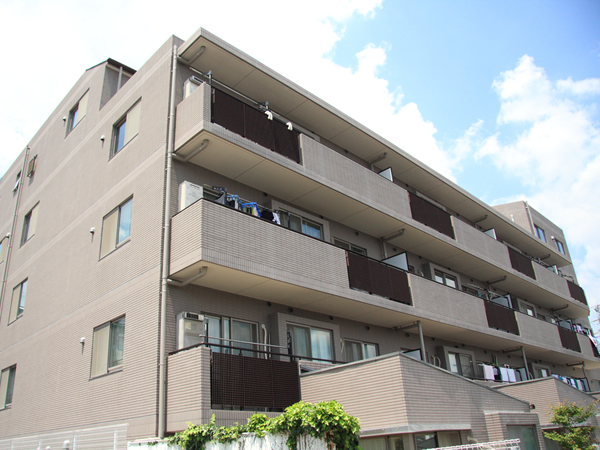 エクレールガーデン宮崎台の外観