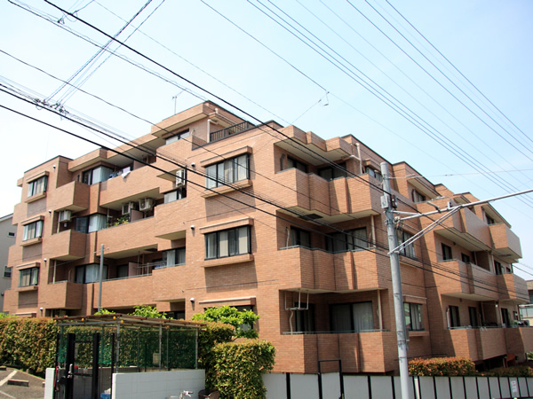 梶ヶ谷ビューハイツの外観