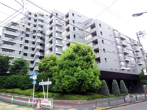 It's東京フォーサイトスクエアの外観