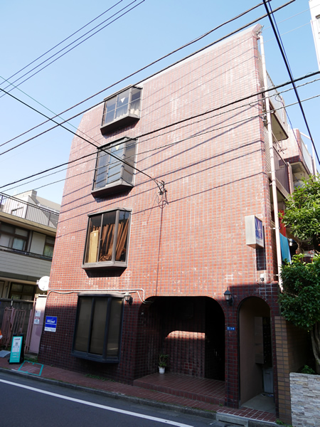 メゾンドバルセルの外観