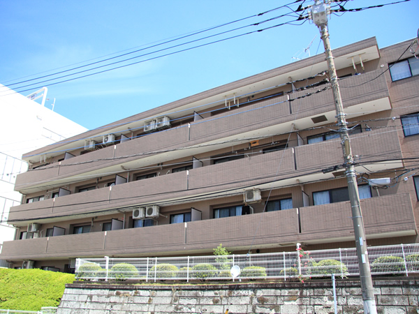 マイキャッスル梶ヶ谷ヒルズの外観