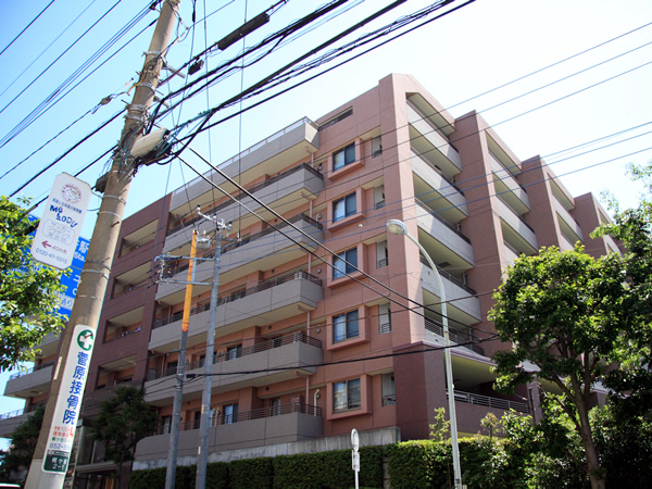 ヒルズ梶が谷姿見台の外観