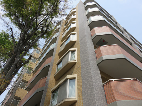 グリーンコート相模大野2番館の外観