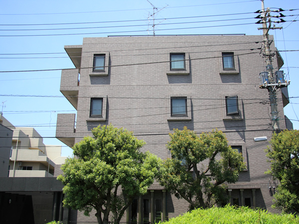 イトーピア梶ヶ谷パークサイドの外観