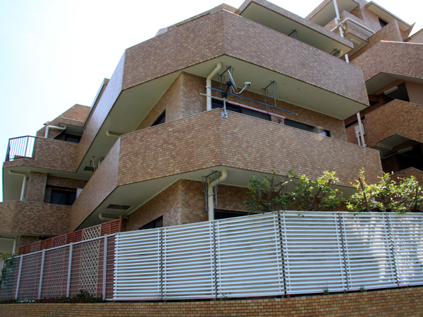 ライオンズマンション梶が谷第6の外観