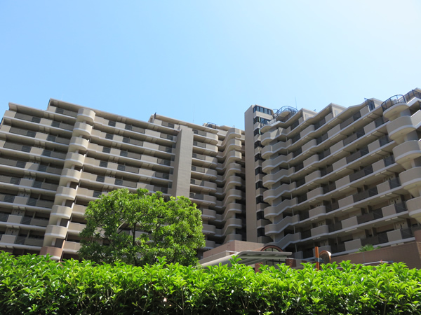 オーベルグランディオベイフロントの外観