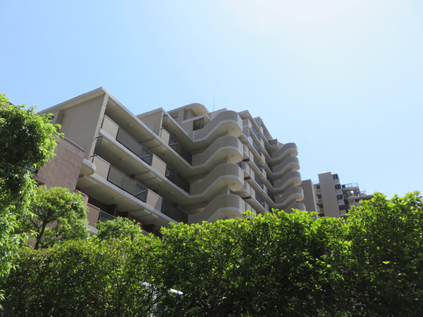 オーベルグランディオベイフロントの外観