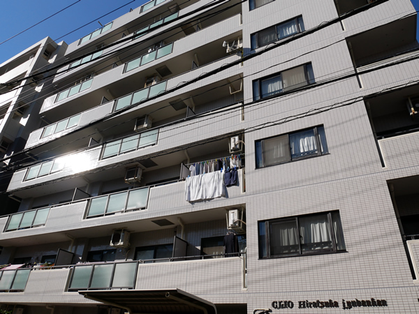 クリオ平塚10番館の外観