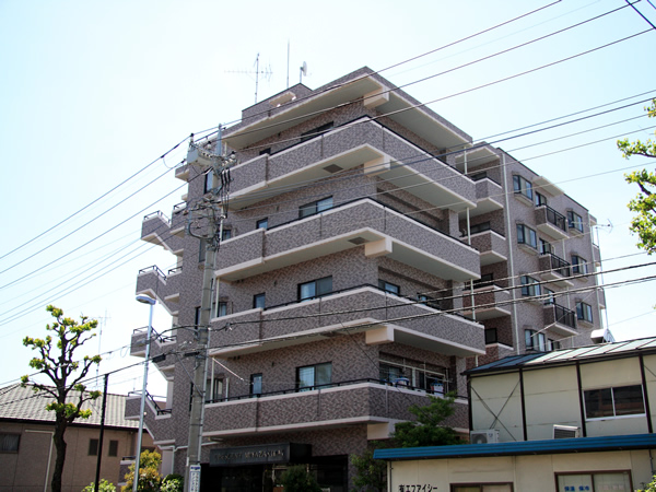 クレッセント宮崎台の外観