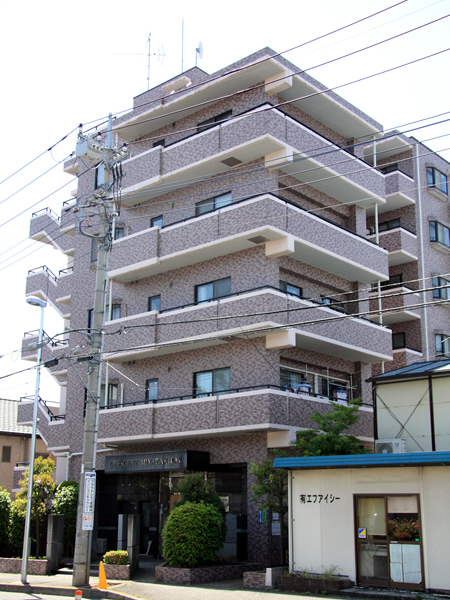 クレッセント宮崎台の外観