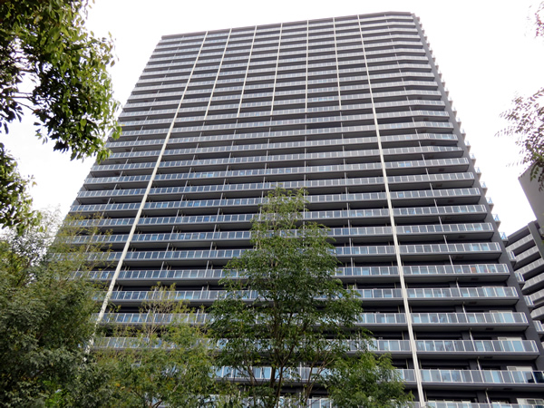 パークスクエア相模大野タワーセンタータワーの外観