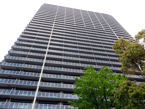 パークスクエア相模大野タワーセンタータワーの外観