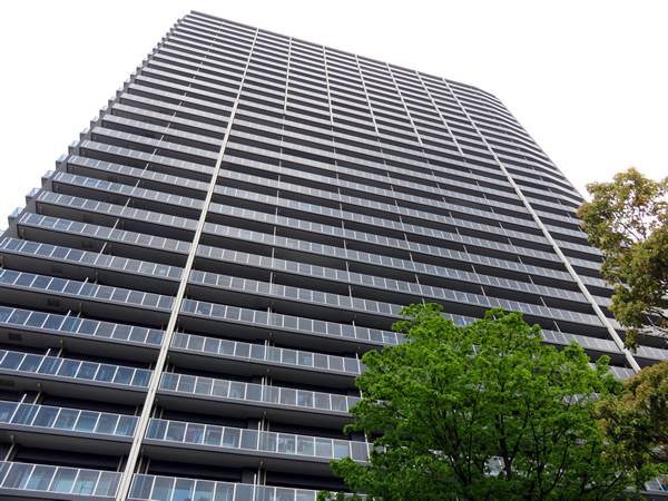 パークスクエア相模大野タワーセンタータワーの外観