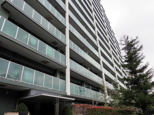 パークスクエア相模大野タワーサウスレジデンスの外観