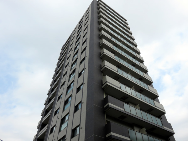 プレシス相模大野の外観