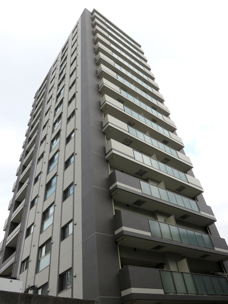 プレシス相模大野の外観