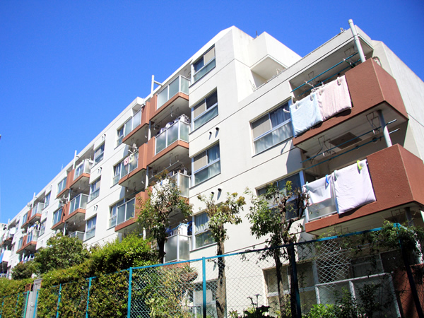 トーカンマンション宮前平の外観