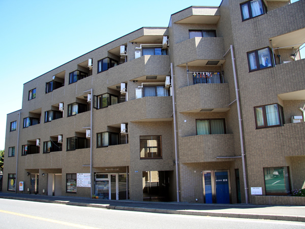 リーセントパレス神木本町の外観