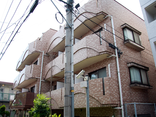 日神パレステージ宮崎台の外観