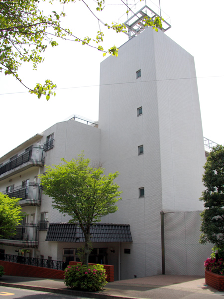 秀和宮崎台レジデンスの外観