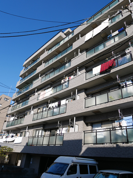 クレアトゥール湘南平塚の外観