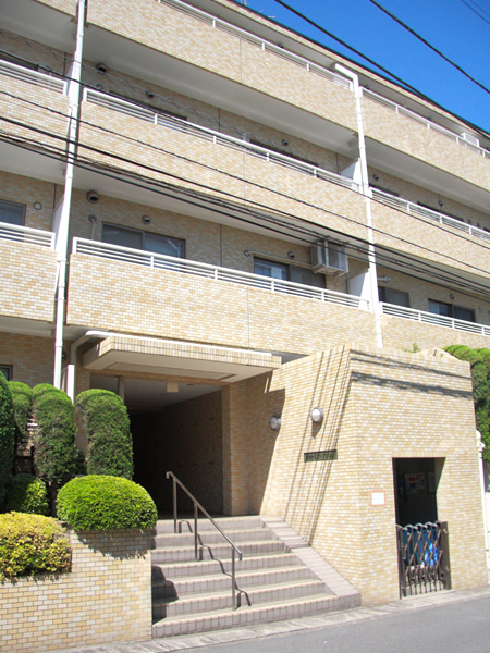 宮崎台南スカイマンションの外観