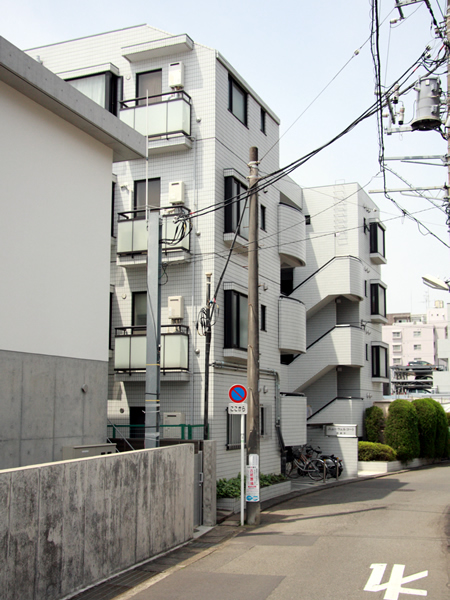 ニューウェルコート宮前平の外観