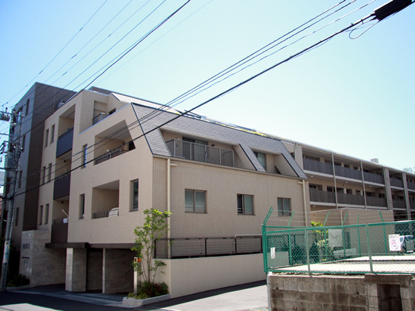 ザ・パークハウス宮崎台ガーデンの外観