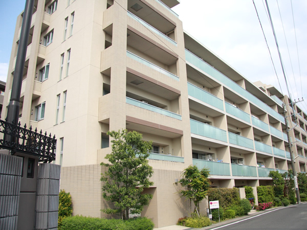 プラウド宮前平サウスフロントの外観