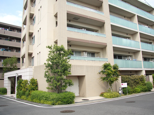 プラウド宮前平サウスフロントの外観