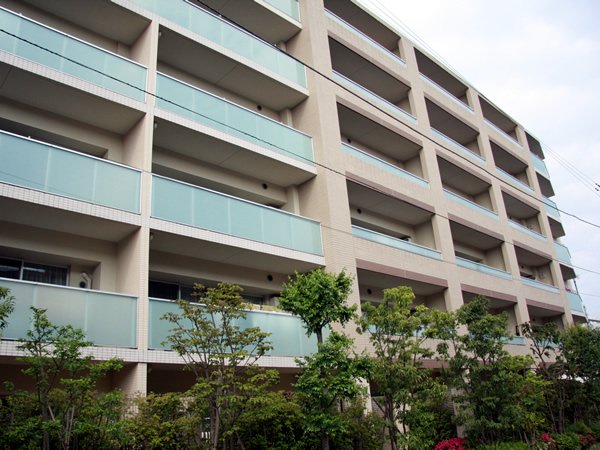 プラウド宮前平サウスフロントの外観