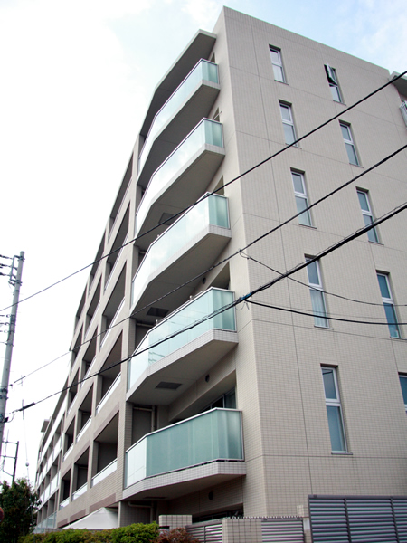 プラウド宮前平サウスフロントの外観