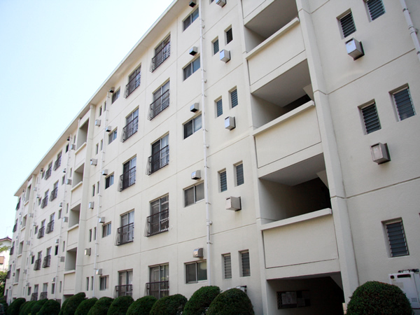 東急ドエル宮前平サニーヒルB棟の外観