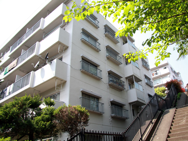 東急ドエル宮崎台テラスＢ棟の外観