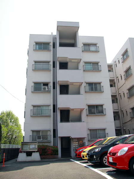 東急ドエル宮崎台テラスＡ棟の外観