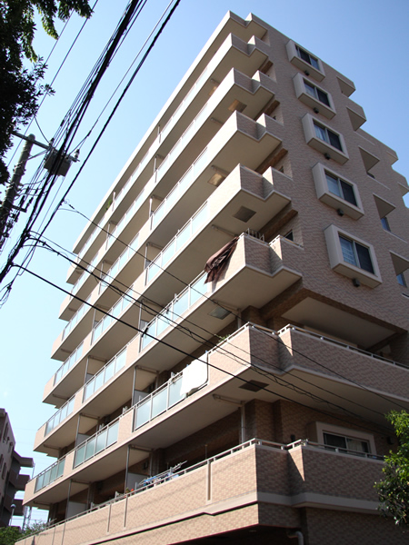 コルサムエスアイ宮崎台ガーデンフロントの外観