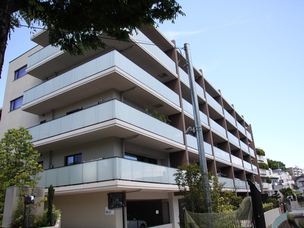 グランドメゾン宮崎台の外観