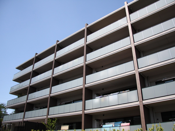 グランドメゾン宮崎台の外観