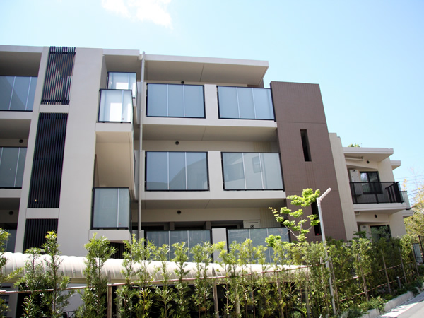 グランドメゾン宮崎台の外観